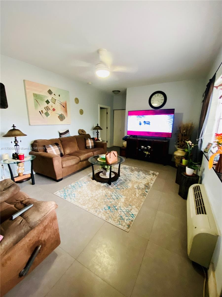 200 Azure Way, Miami Springs FL 33166 — 40