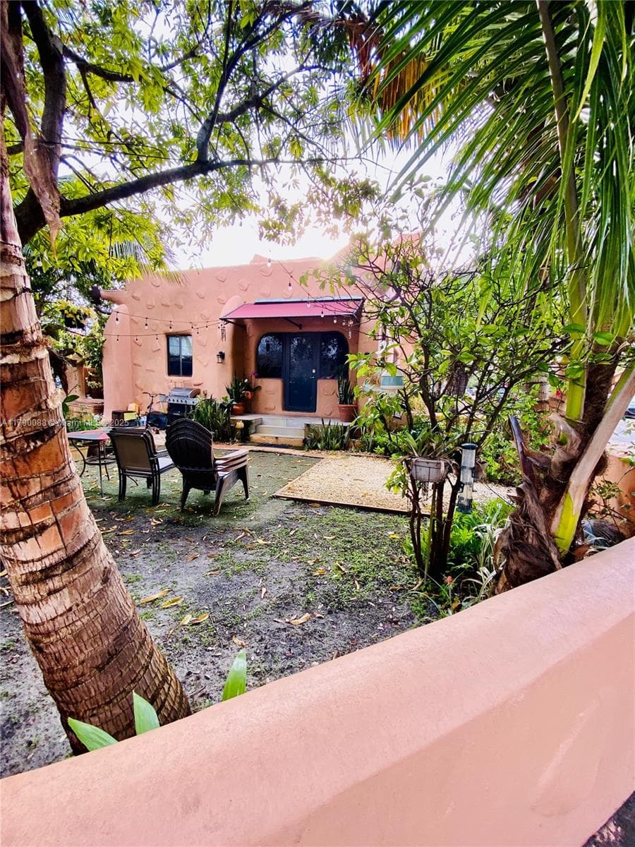 200 Azure Way, Miami Springs FL 33166 — 21
