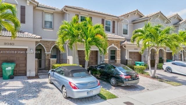 9346 SW 221st St, Cutler Bay FL 33190 — 2