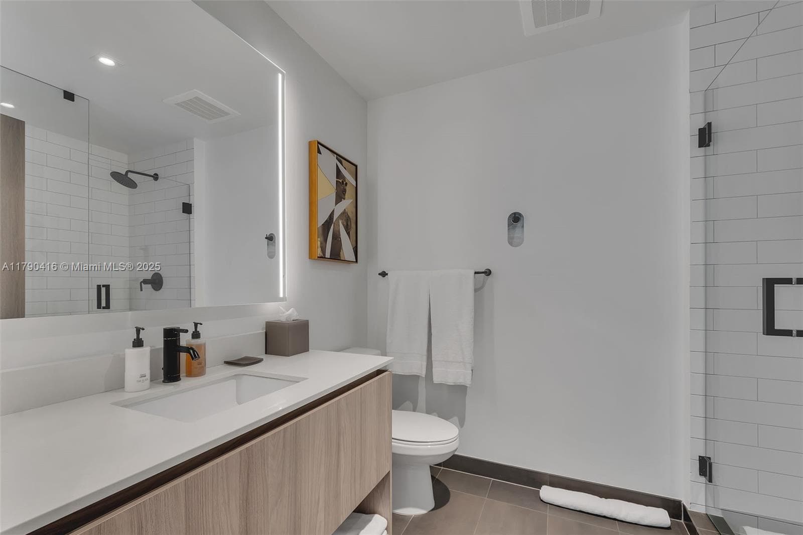 398 NE 5th St # 3901, Miami FL 33132 — 13