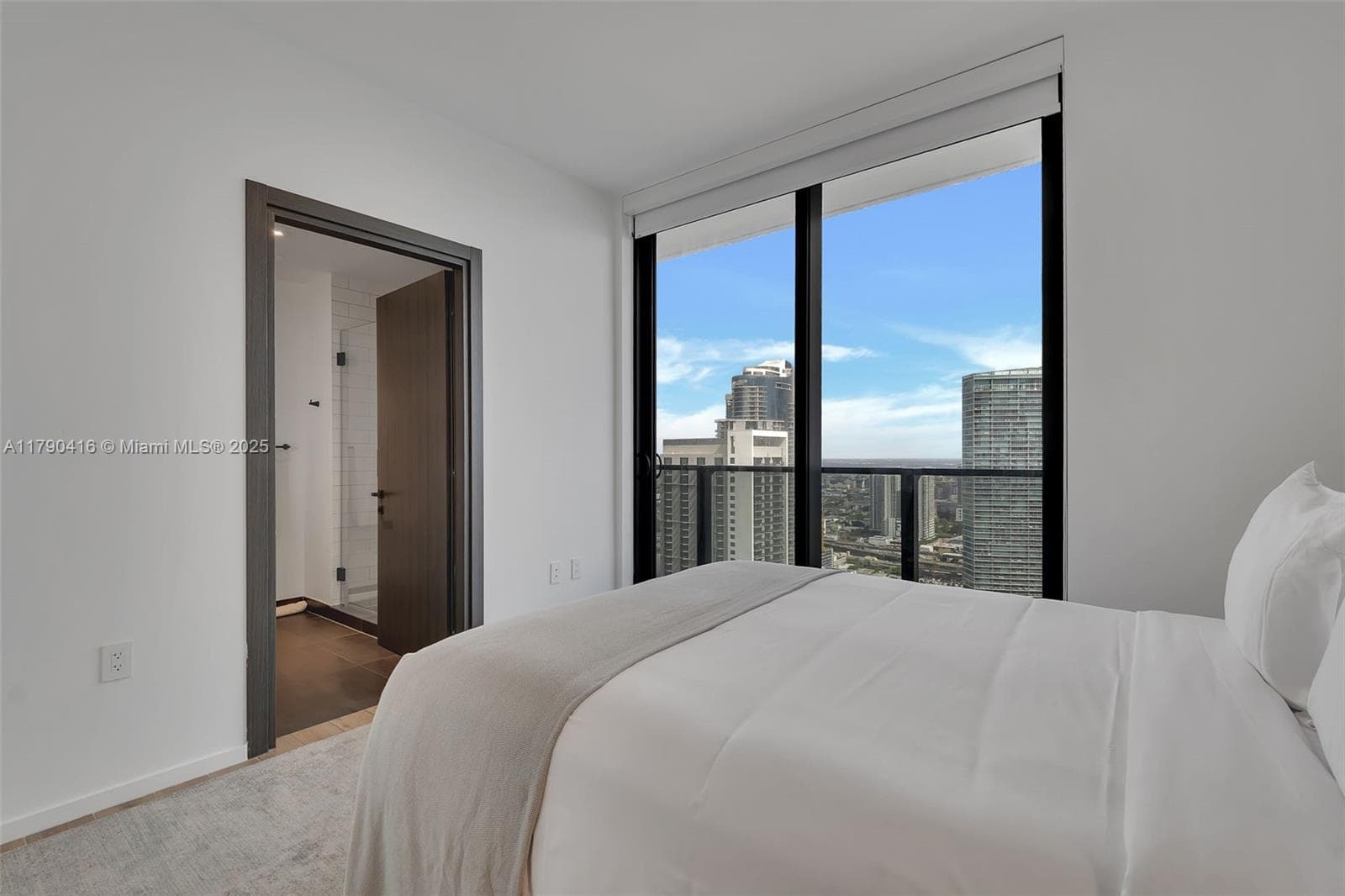398 NE 5th St # 3901, Miami FL 33132 — 12