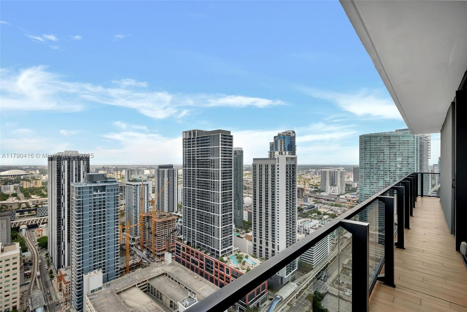 398 NE 5th St # 3901, Miami FL 33132 — 18