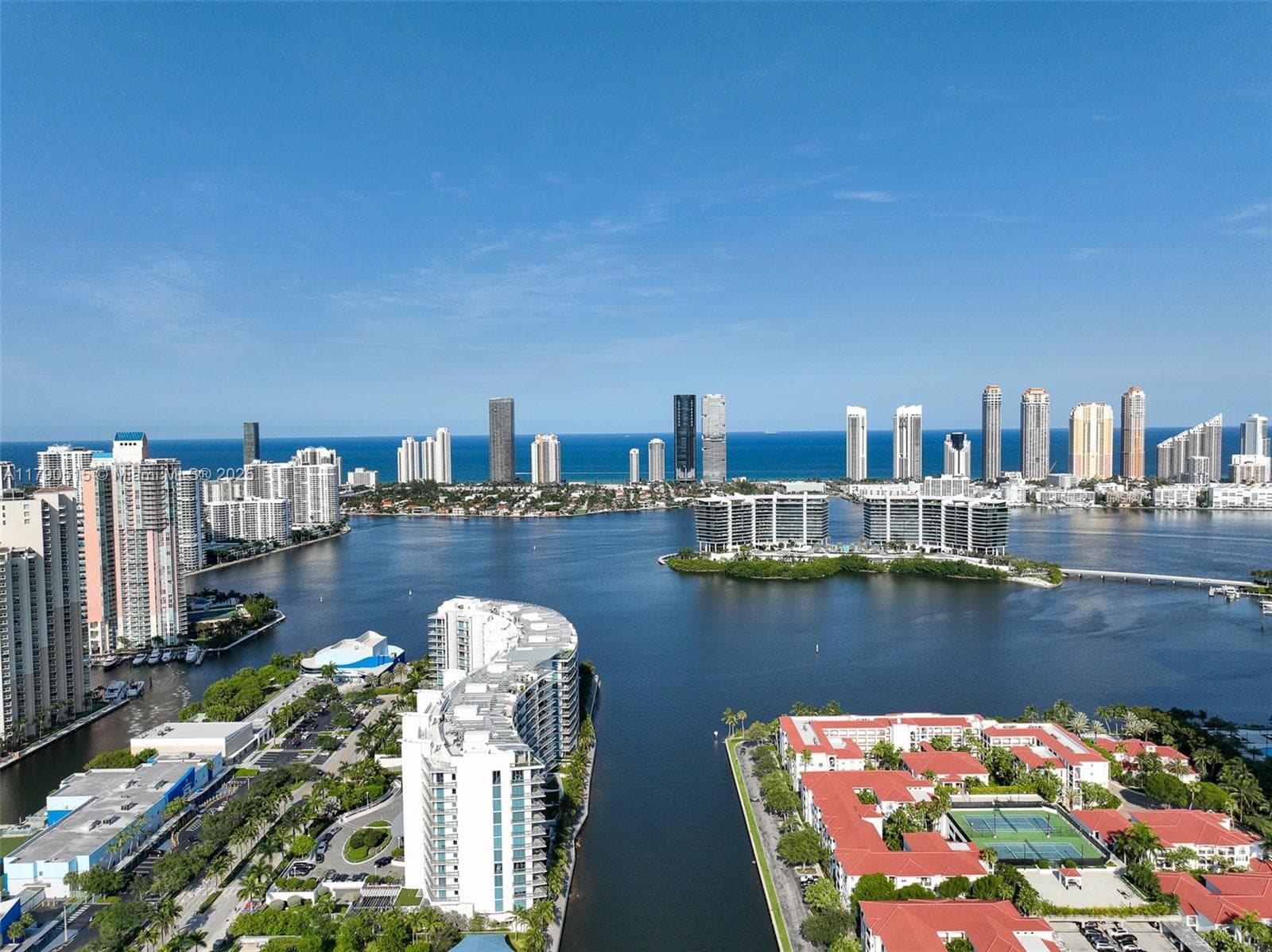 3300 NE 188th St # 710, Aventura FL 33180 — 23