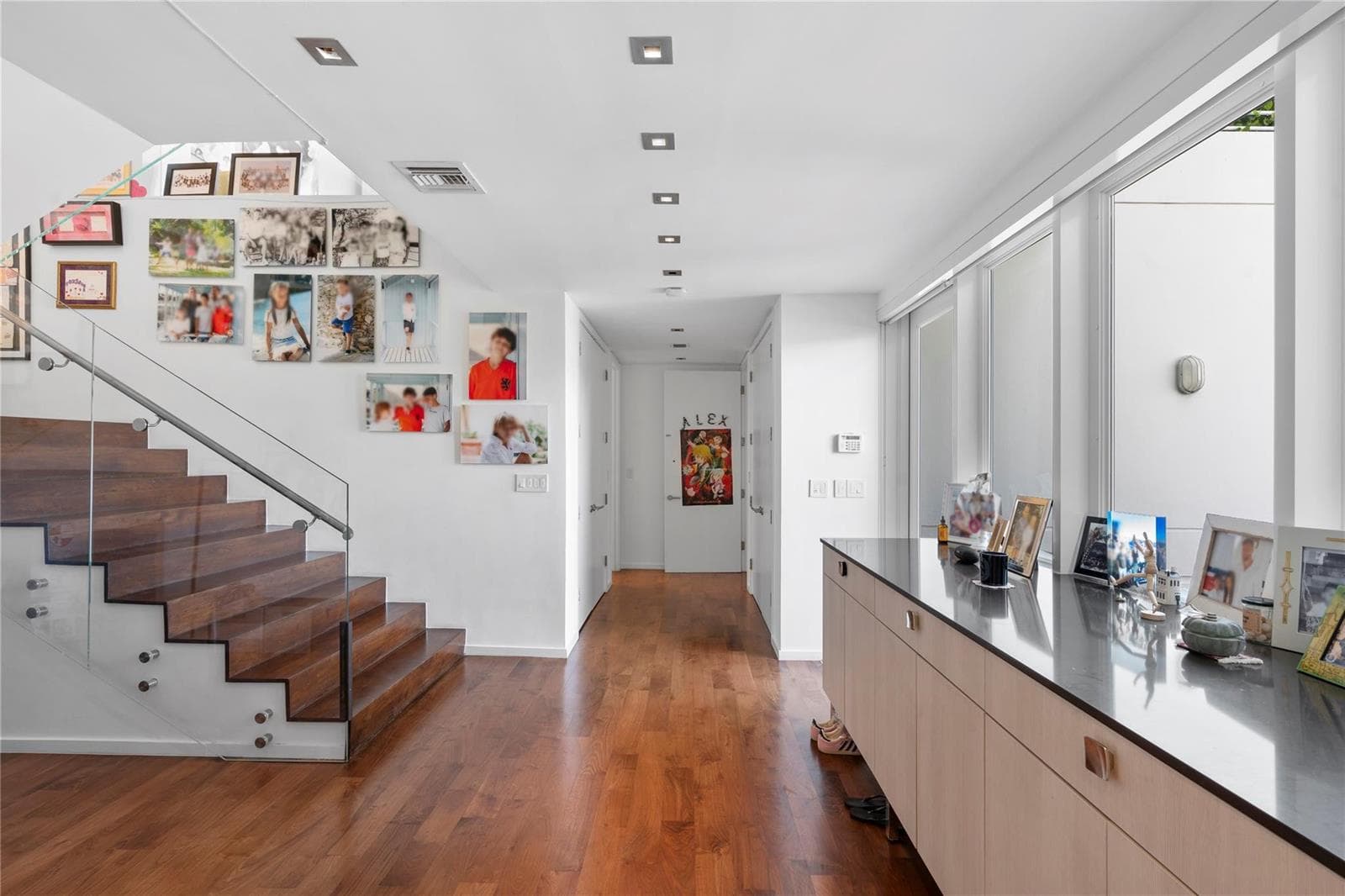 6001 Laguna Path, Miami Beach FL 33141 — 42