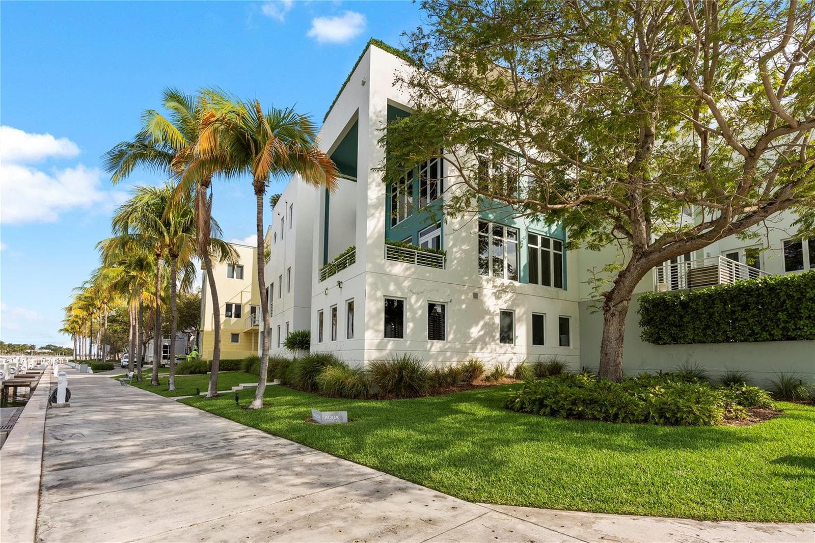6001 Laguna Path, Miami Beach FL 33141 — 73