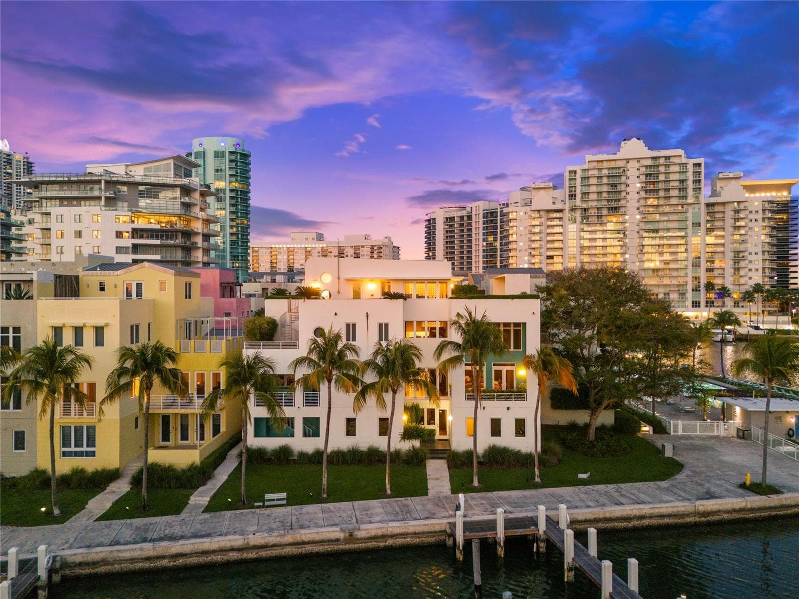 6001 Laguna Path, Miami Beach FL 33141 — 84