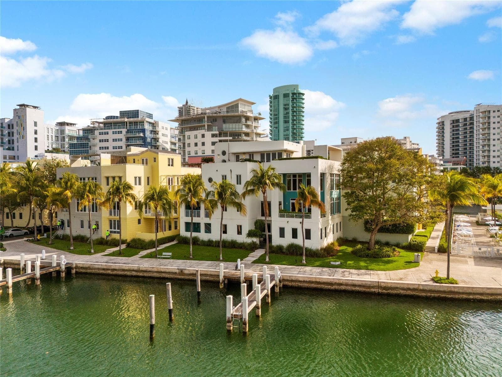 6001 Laguna Path, Miami Beach FL 33141 — 71