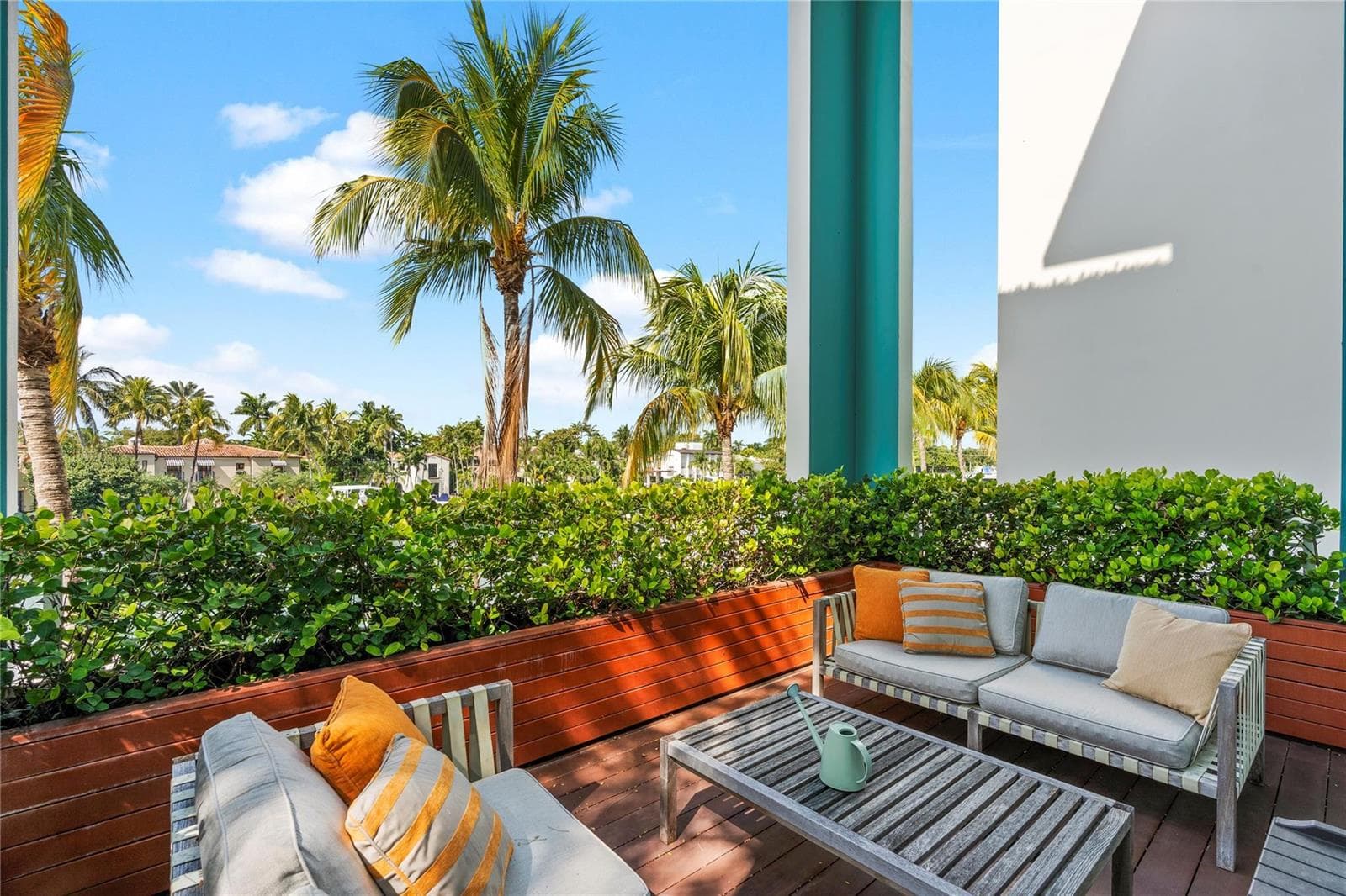 6001 Laguna Path, Miami Beach FL 33141 — 5