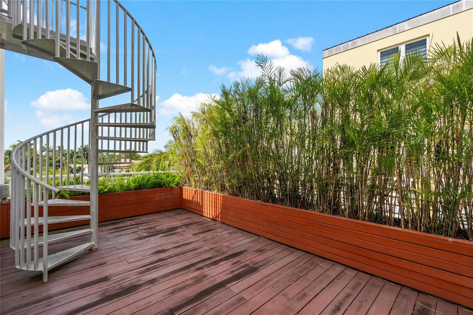 6001 Laguna Path, Miami Beach FL 33141 — 41