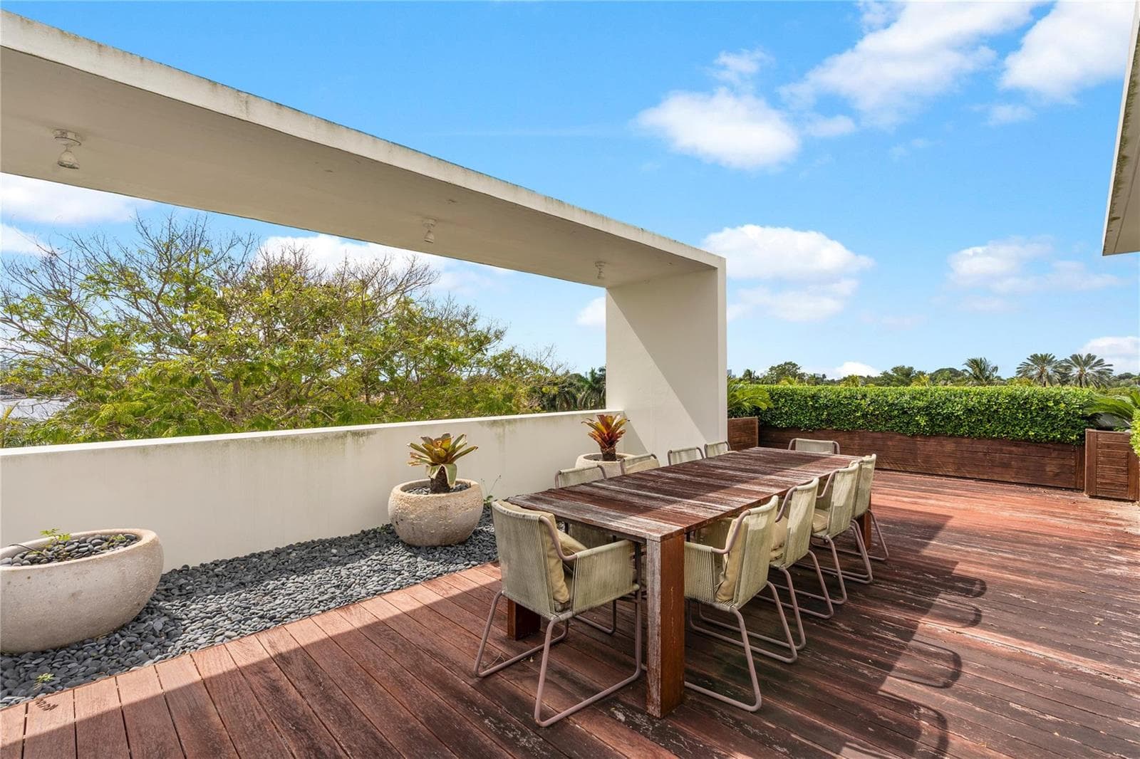 6001 Laguna Path, Miami Beach FL 33141 — 68