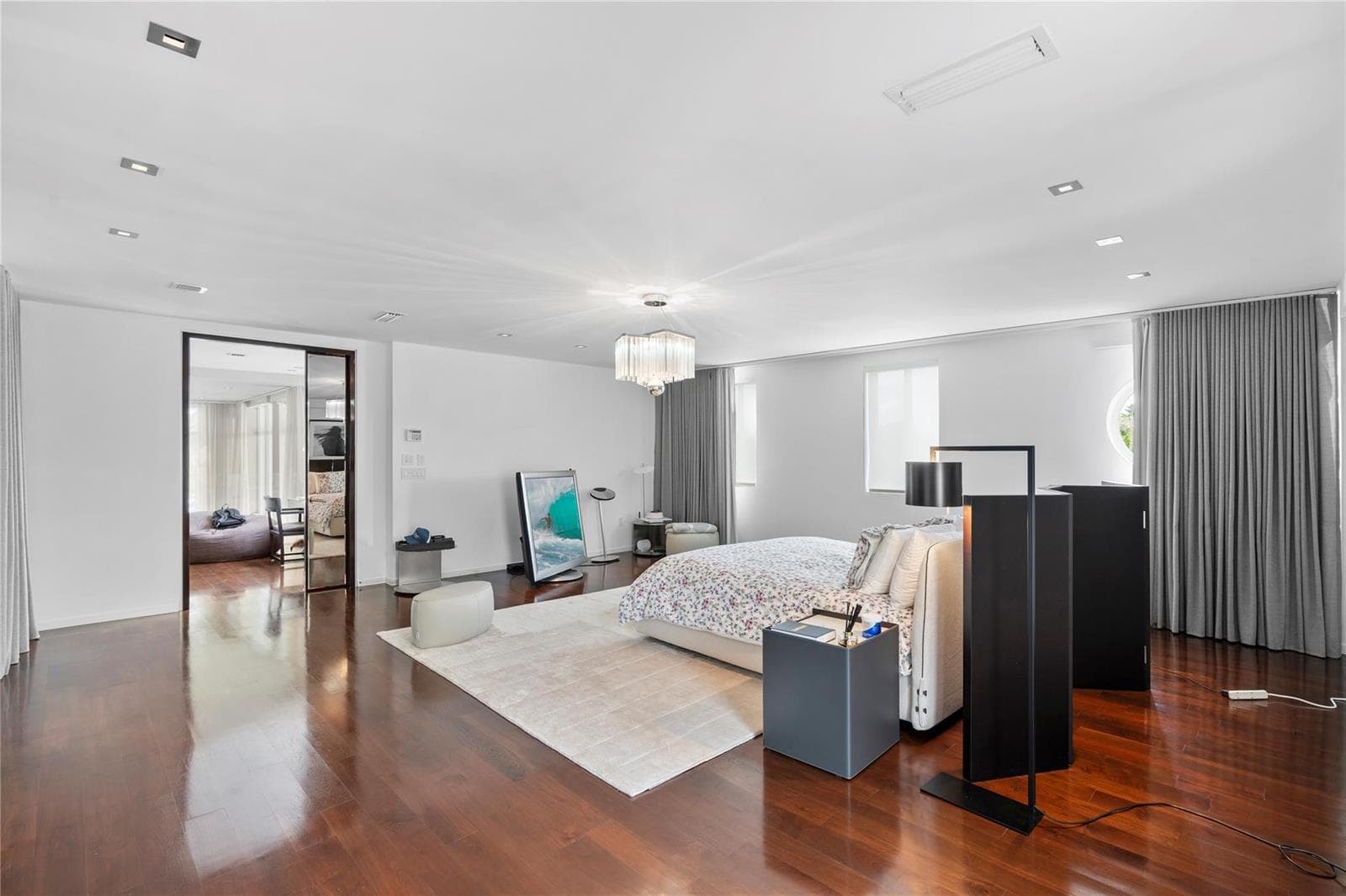 6001 Laguna Path, Miami Beach FL 33141 — 31