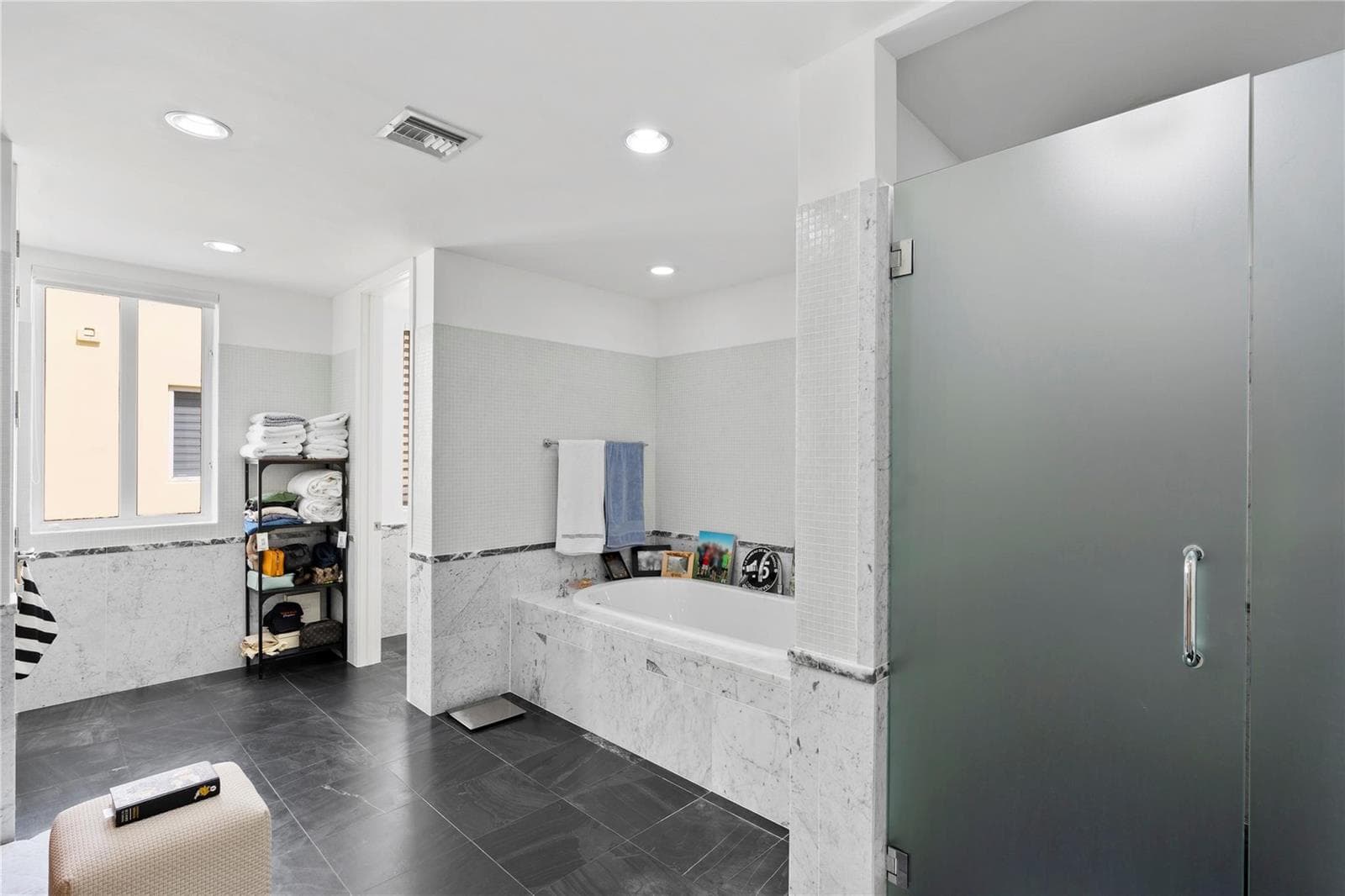 6001 Laguna Path, Miami Beach FL 33141 — 39
