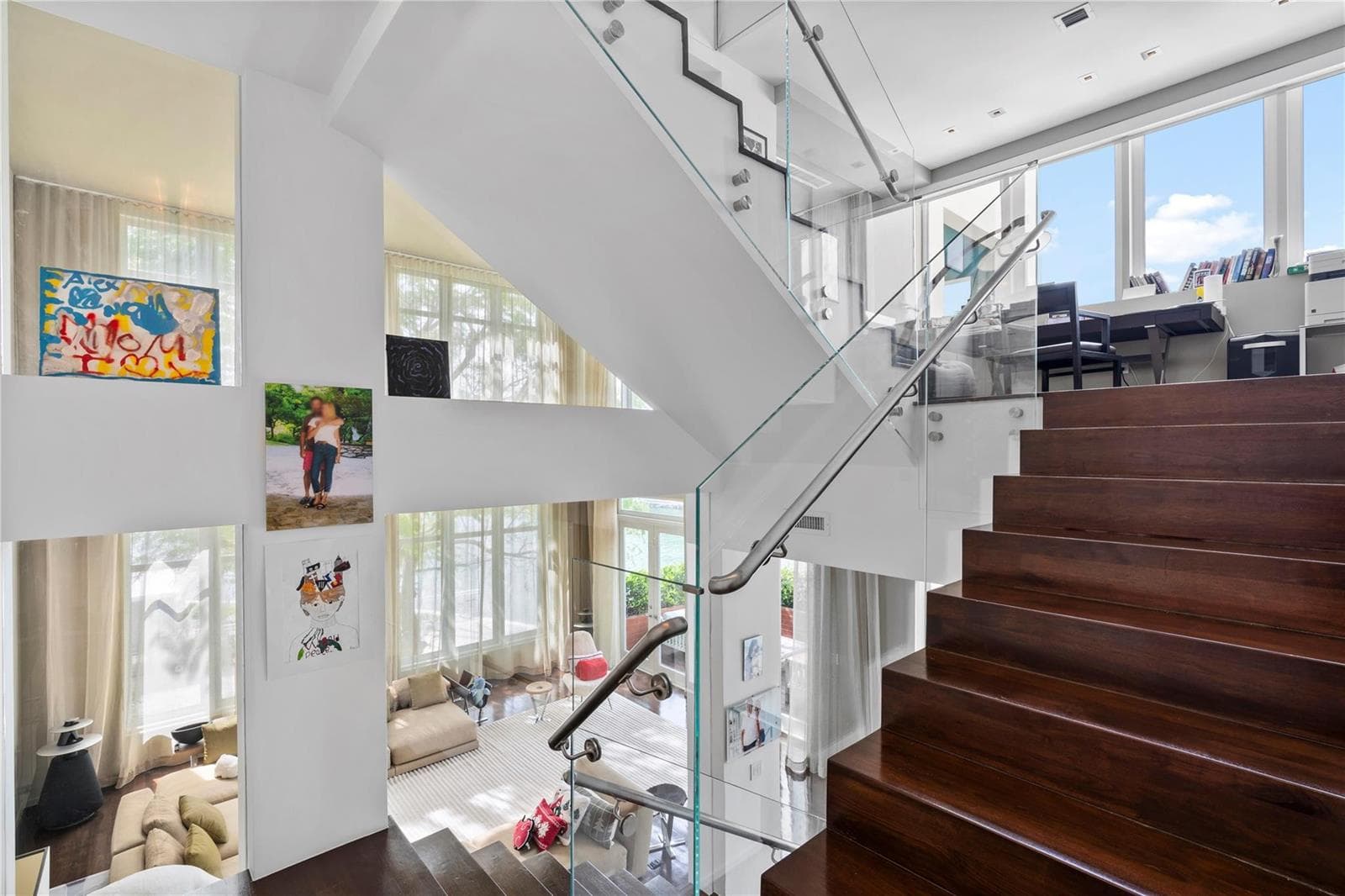 6001 Laguna Path, Miami Beach FL 33141 — 29