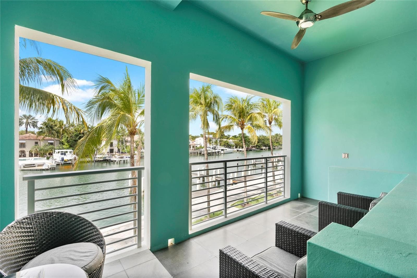 6001 Laguna Path, Miami Beach FL 33141 — 25
