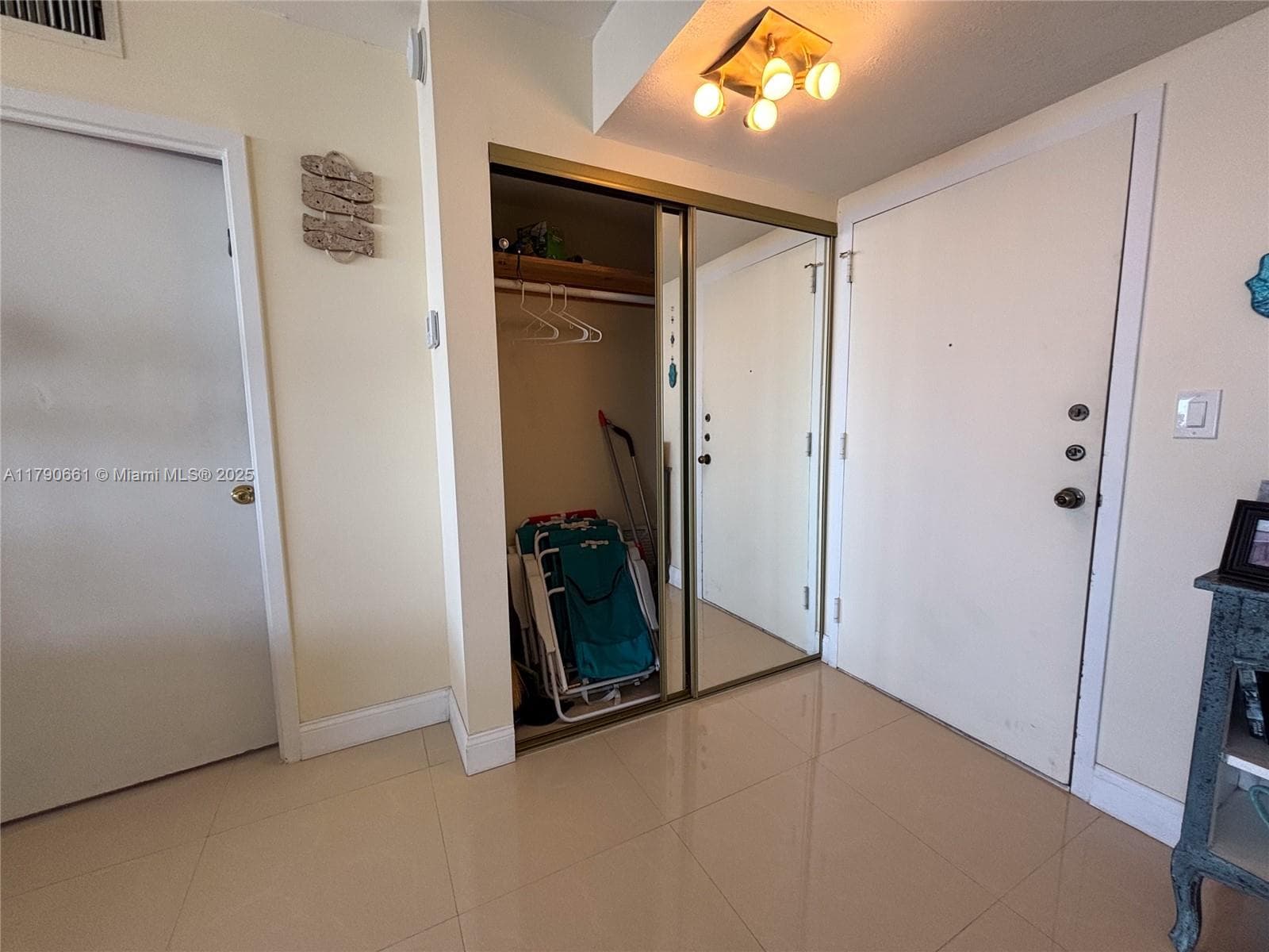 251 174th St # 2219, Sunny Isles Beach FL 33160 — 9