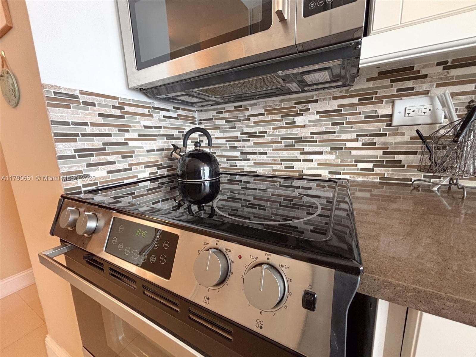 251 174th St # 2219, Sunny Isles Beach FL 33160 — 14