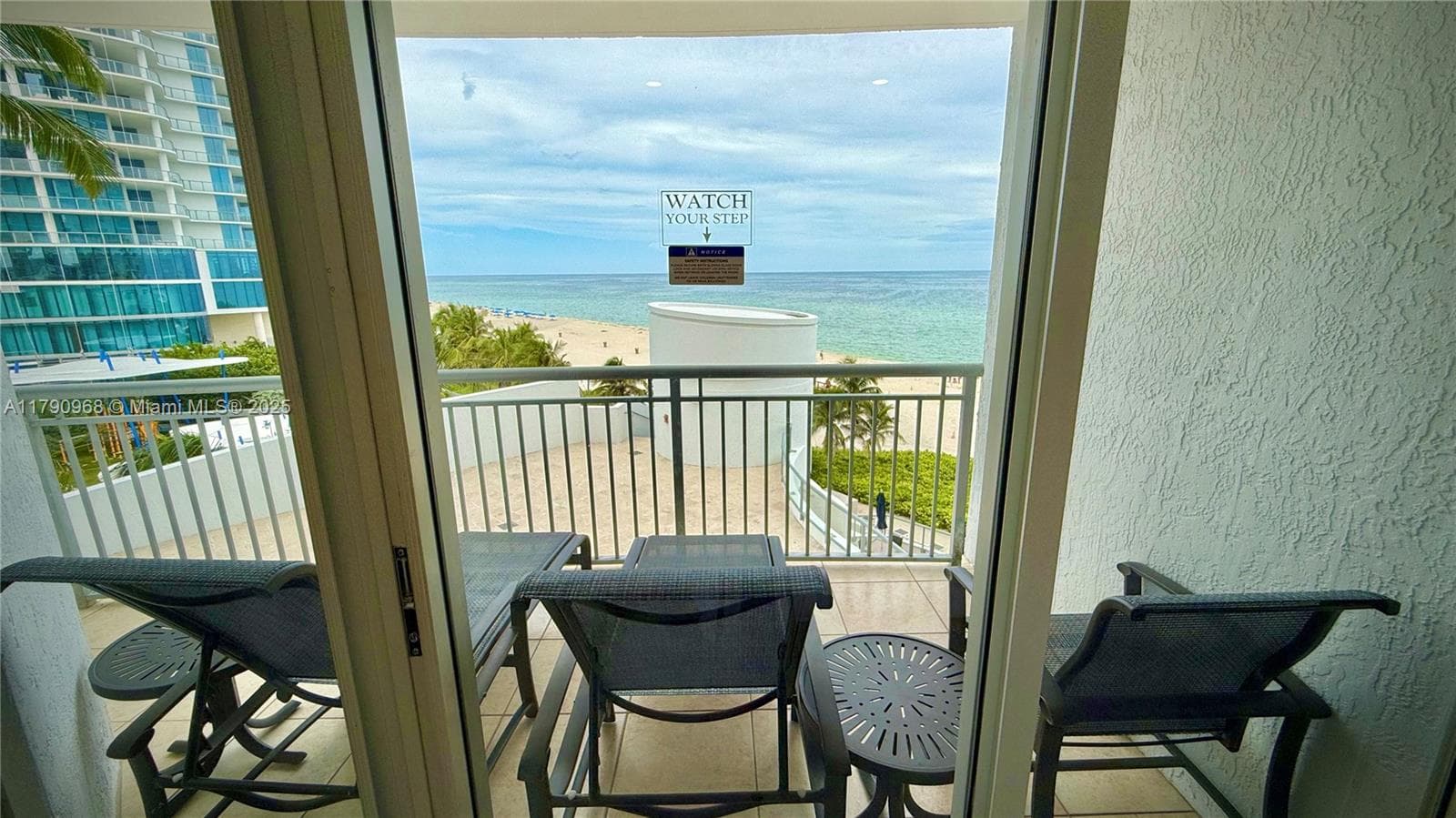 17375 Collins Ave # 608, Sunny Isles Beach FL 33160 — 33