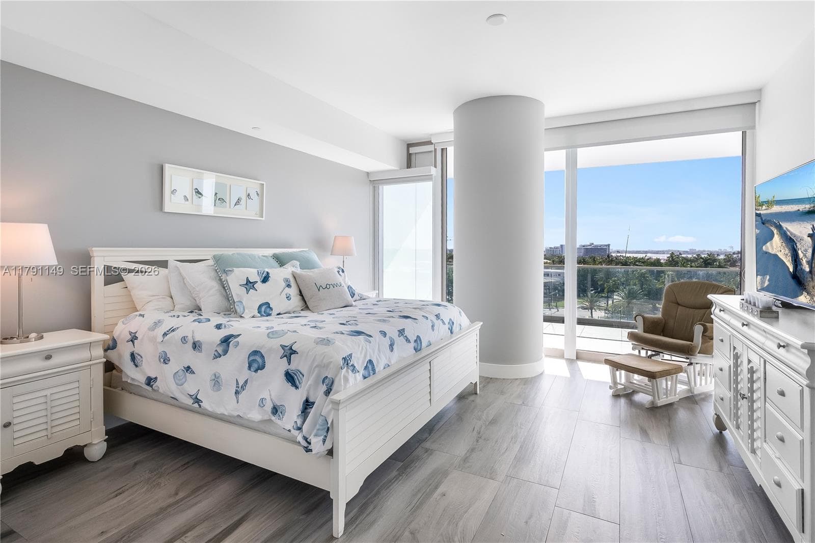 10201 Collins Ave # 605, Bal Harbour FL 33154 — 17