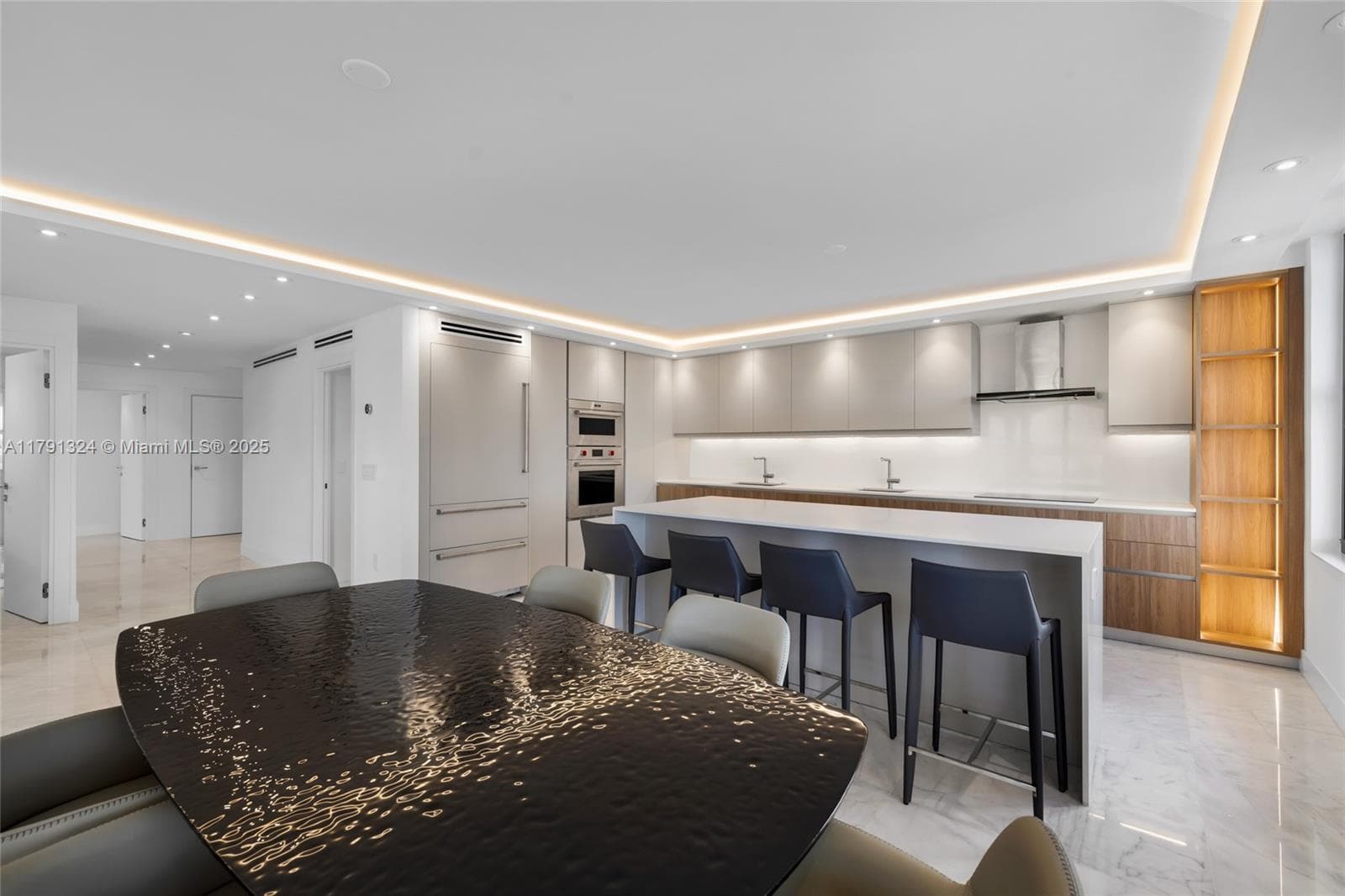 9801 Collins Ave # 17R, Bal Harbour FL 33154 — 4
