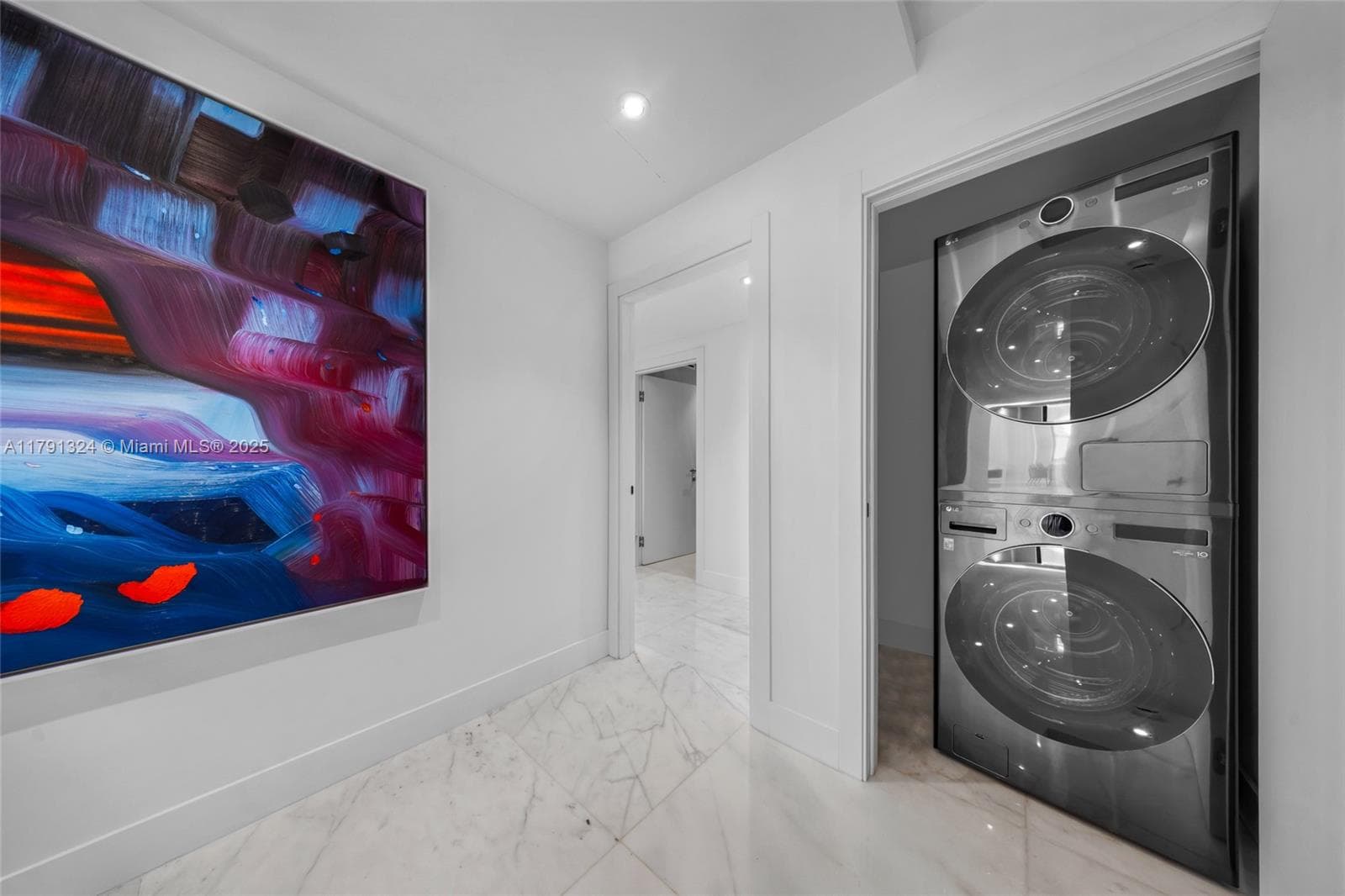 9801 Collins Ave # 17R, Bal Harbour FL 33154 — 25
