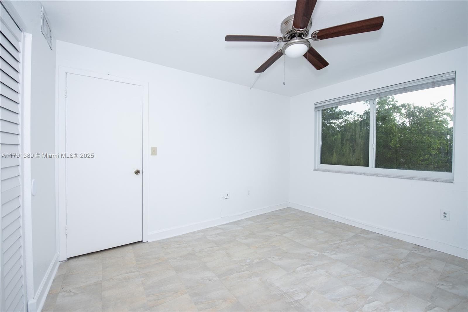 1720 NW N River Dr # 607, Miami FL 33125 — 23
