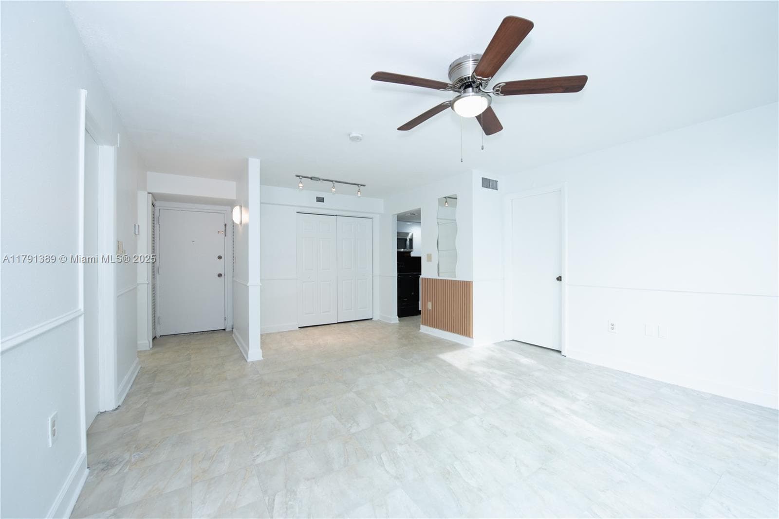 1720 NW N River Dr # 607, Miami FL 33125 — 13