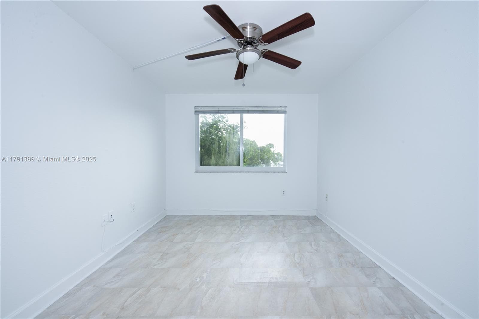 1720 NW N River Dr # 607, Miami FL 33125 — 22
