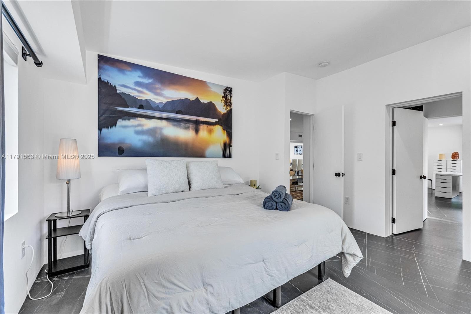 560 NW 116th Ter, Miami FL 33168 — 18