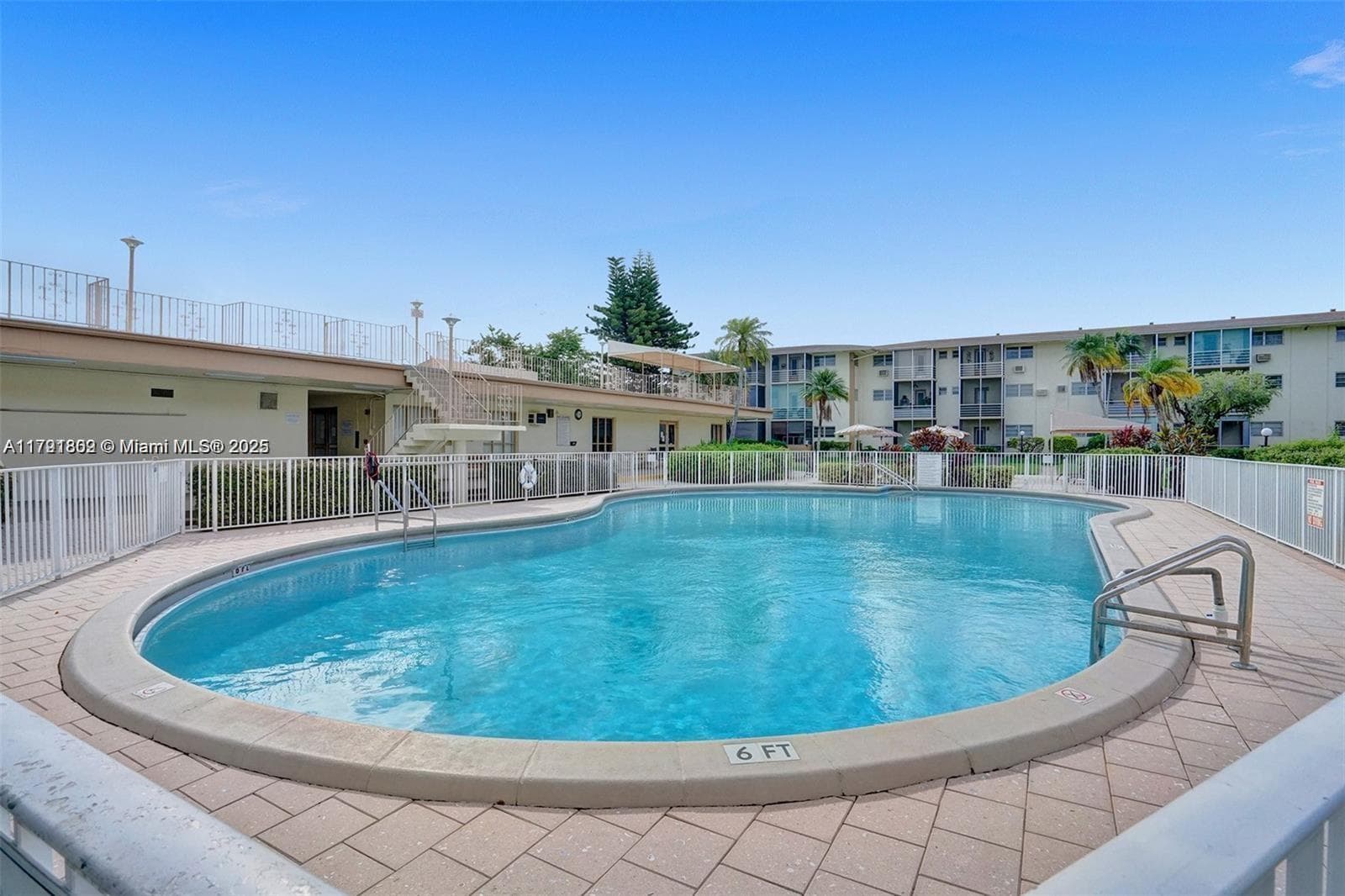 1355 NE 167th St # 302, Miami FL 33162 — 13