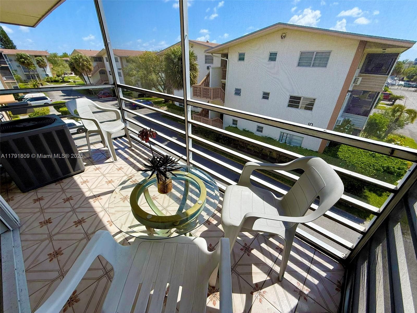1355 NE 167th St # 302, Miami FL 33162 — 12