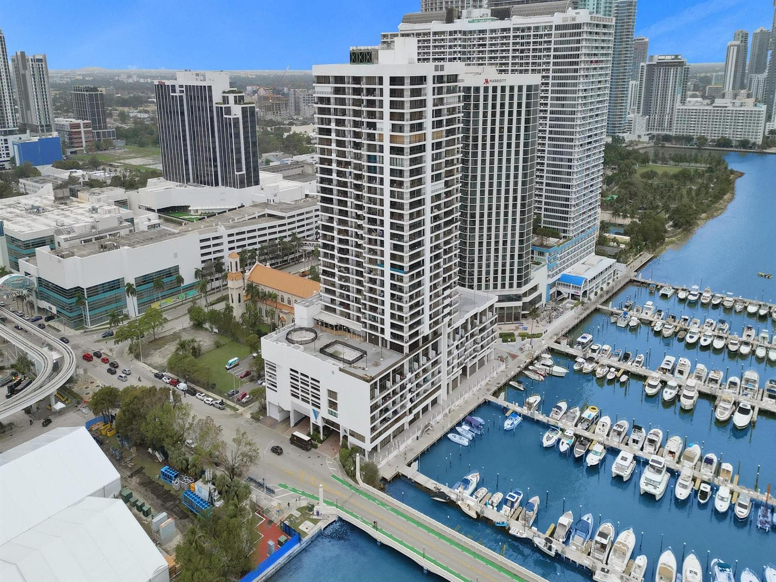 555 NE 15th Street, Miami FL 33132 — 22