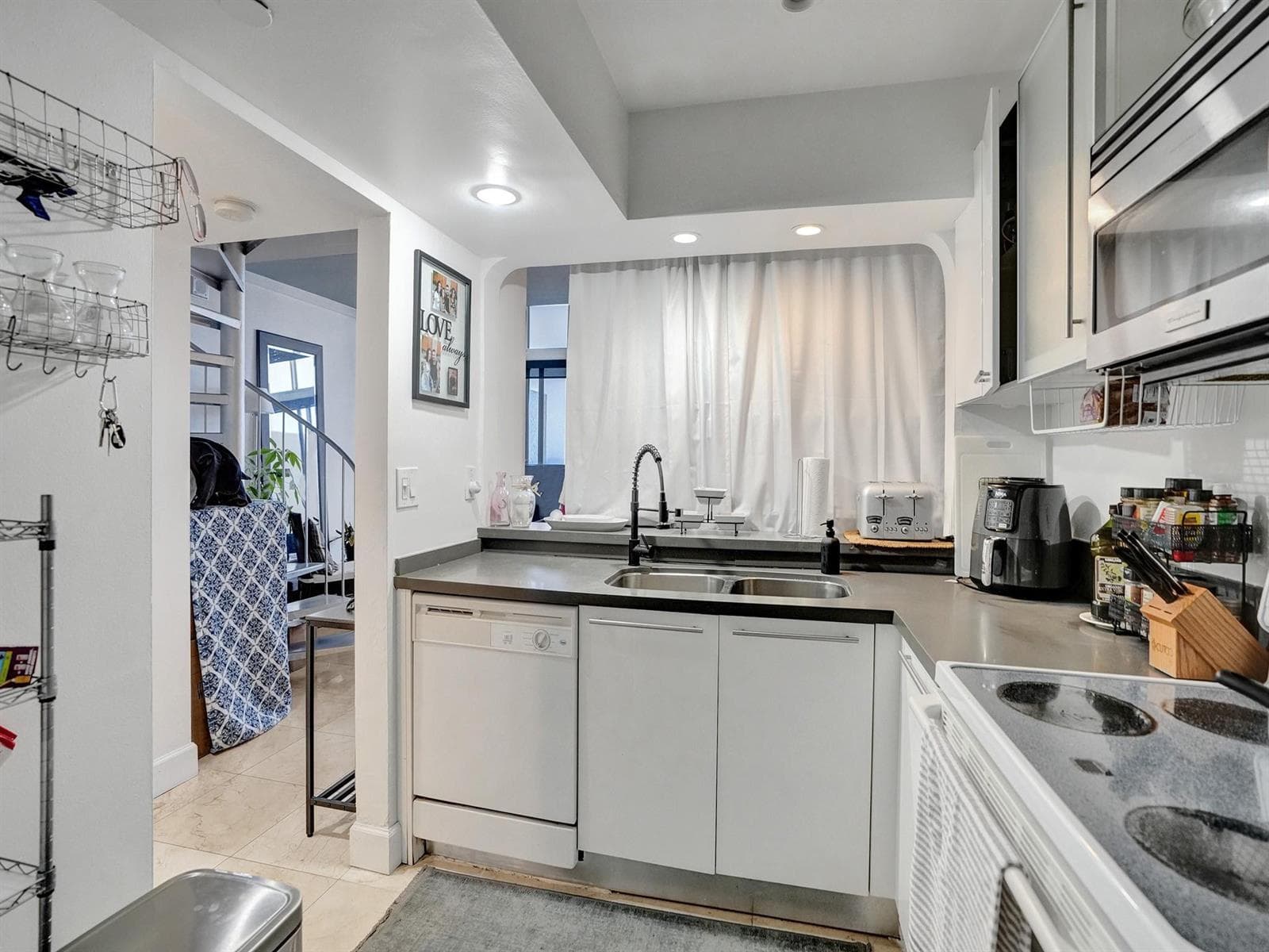 555 NE 15th Street, Miami FL 33132 — 14