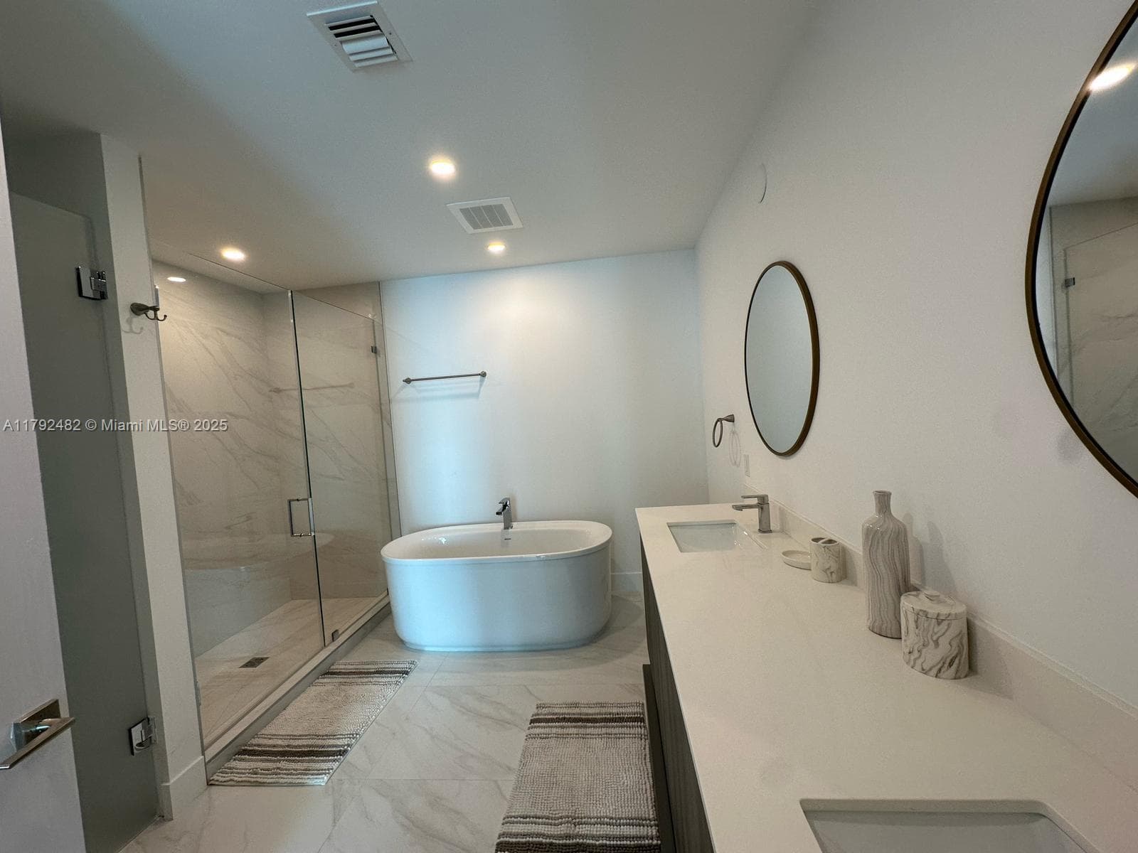 17550 Collins Ave # 902, Sunny Isles Beach FL 33160 — 11