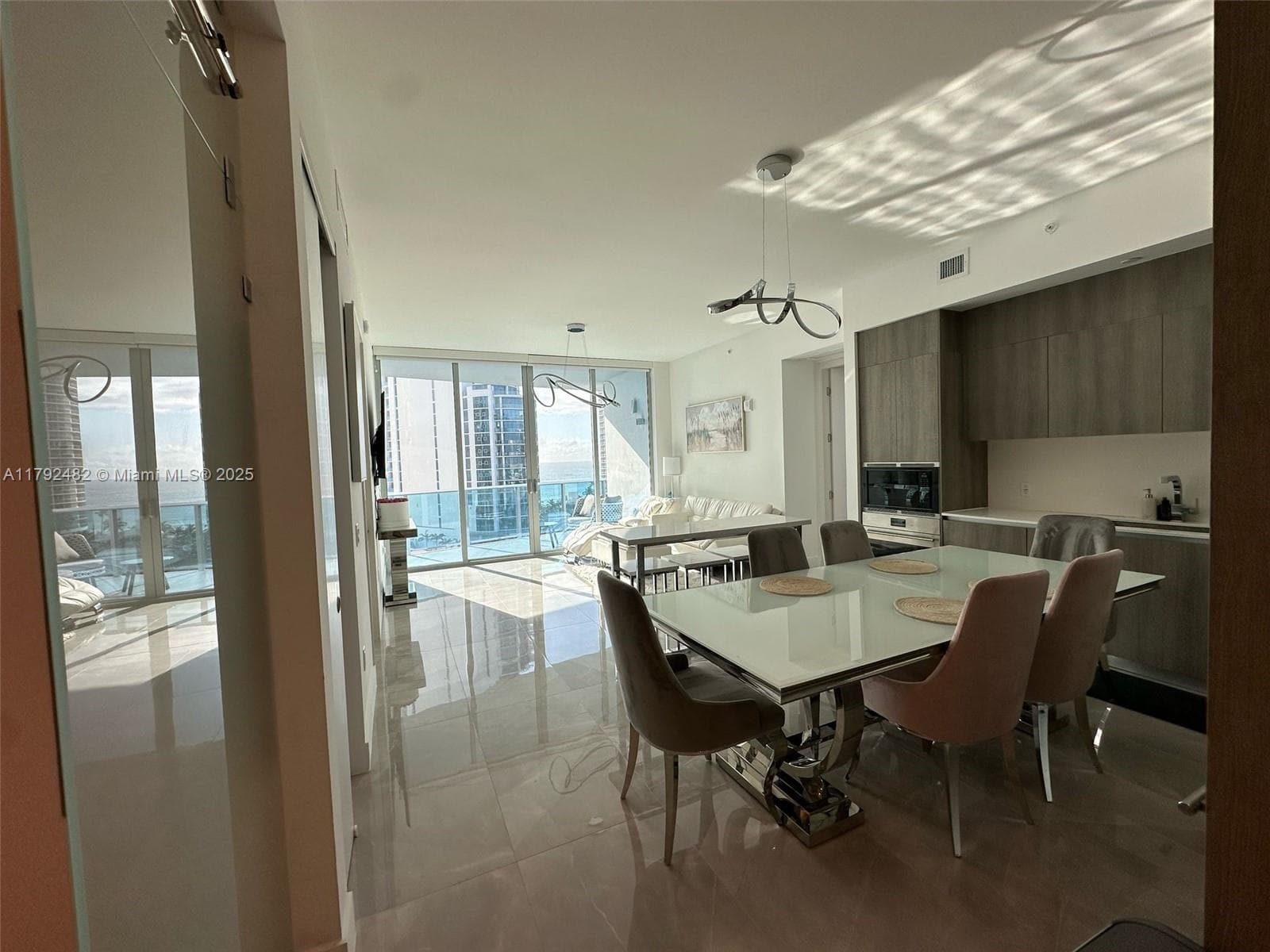 17550 Collins Ave # 902, Sunny Isles Beach FL 33160 — 25