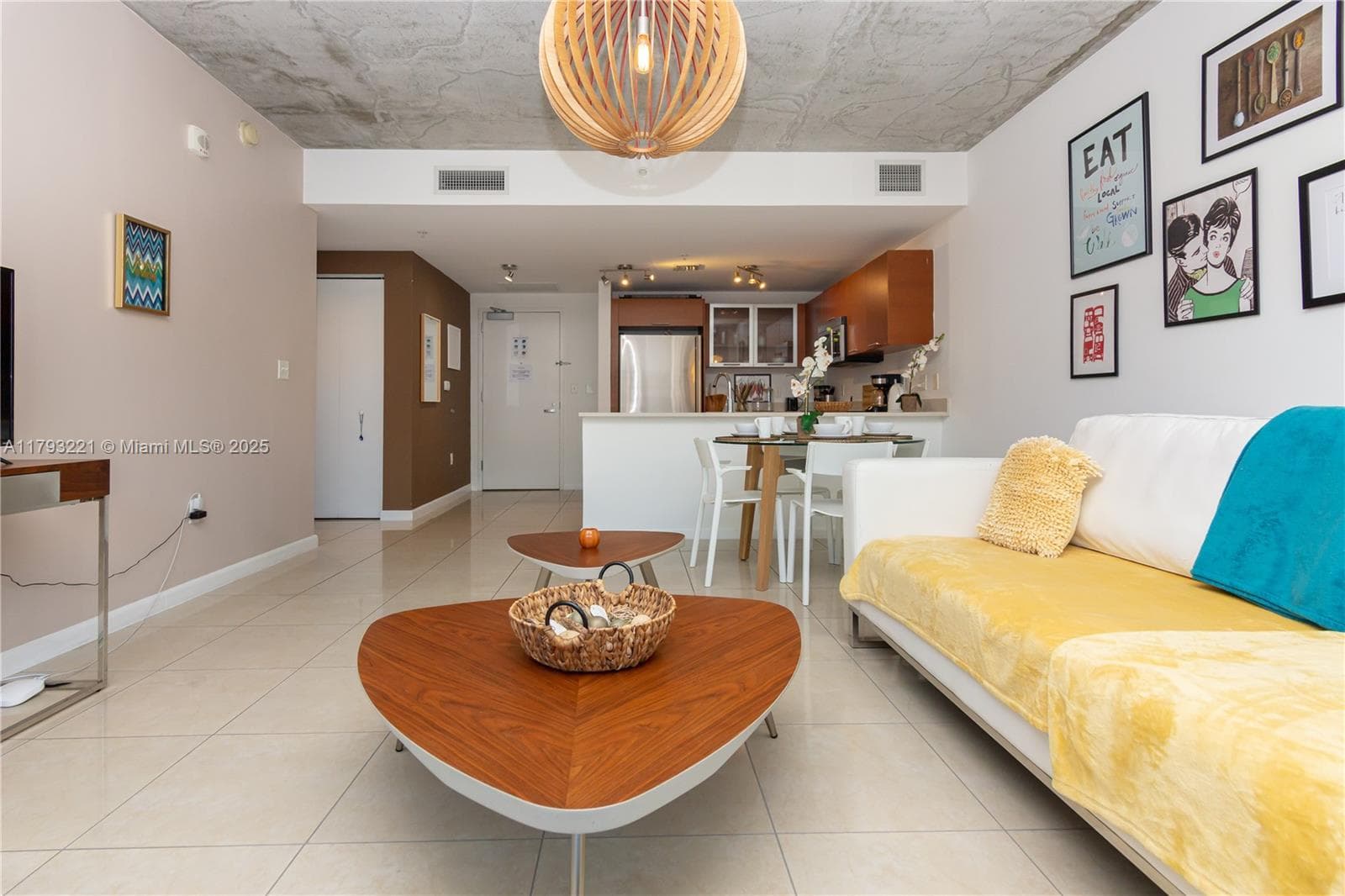 3250 NE 1st Ave # 608, Miami FL 33137 — 14