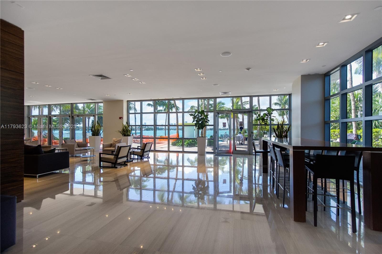 1330 West Ave # 1013, Miami Beach FL 33139 — 30