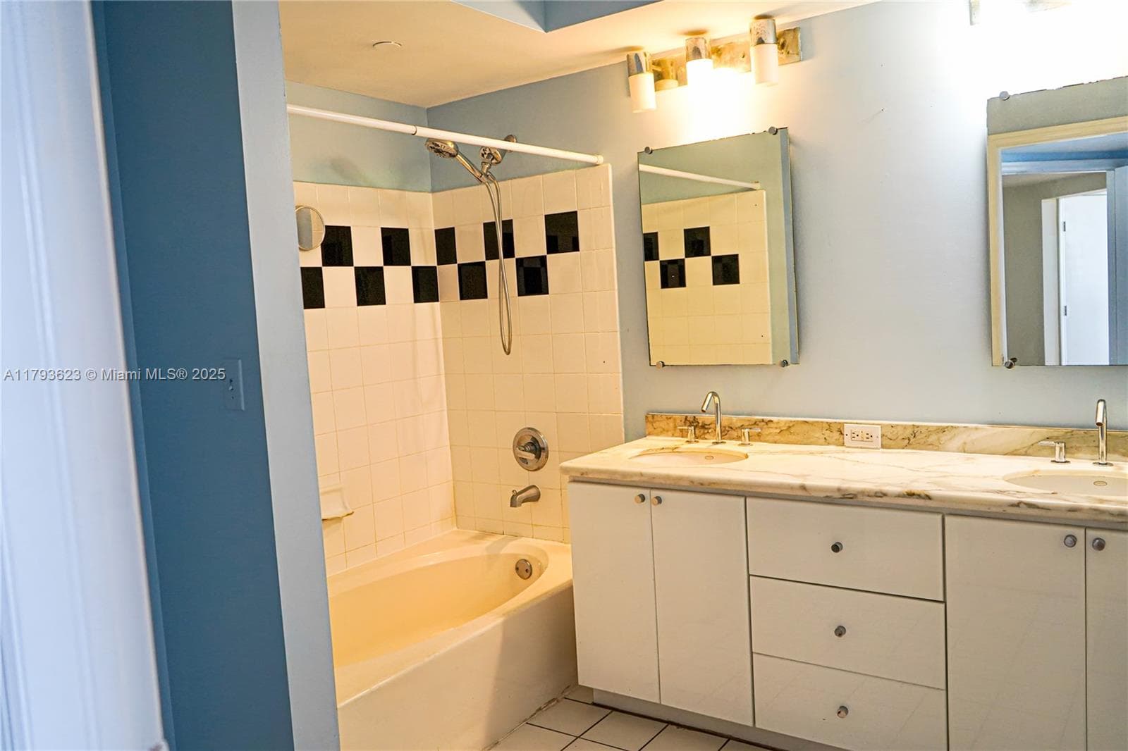 1330 West Ave # 1013, Miami Beach FL 33139 — 14