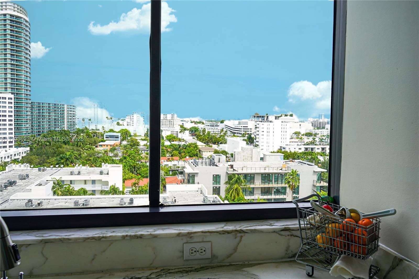 1330 West Ave # 1013, Miami Beach FL 33139 — 11