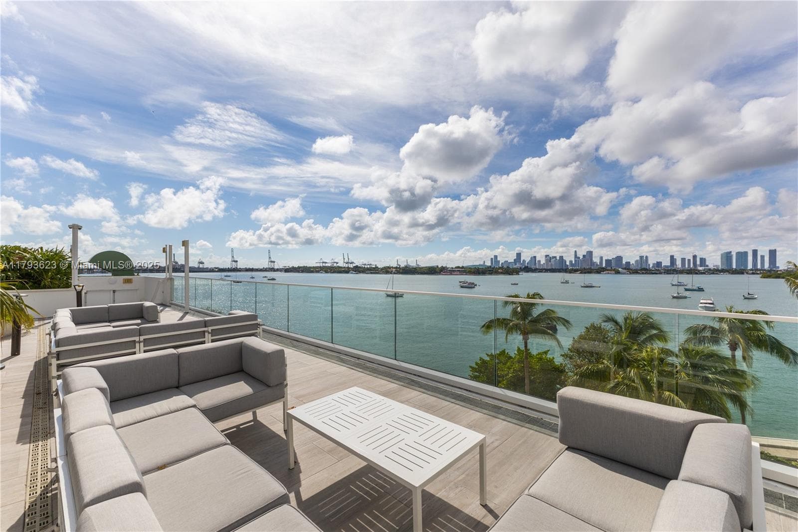 1330 West Ave # 1013, Miami Beach FL 33139 — 21