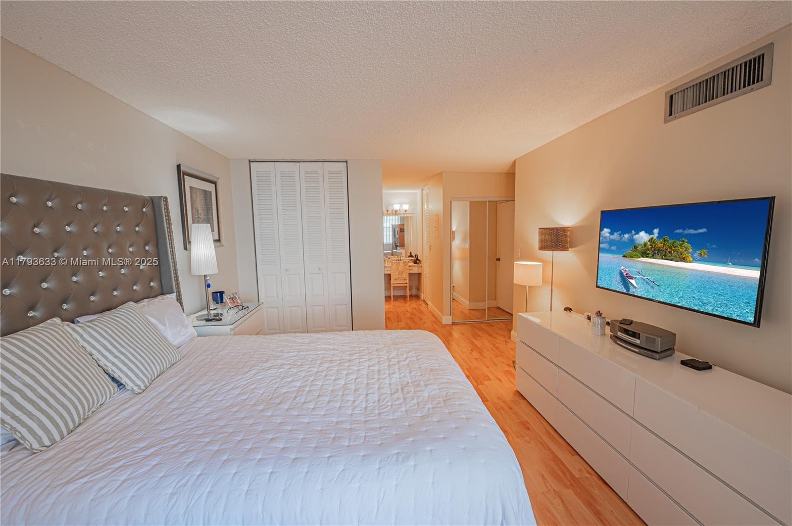 301 174th St # 401, Sunny Isles Beach FL 33160 — 27