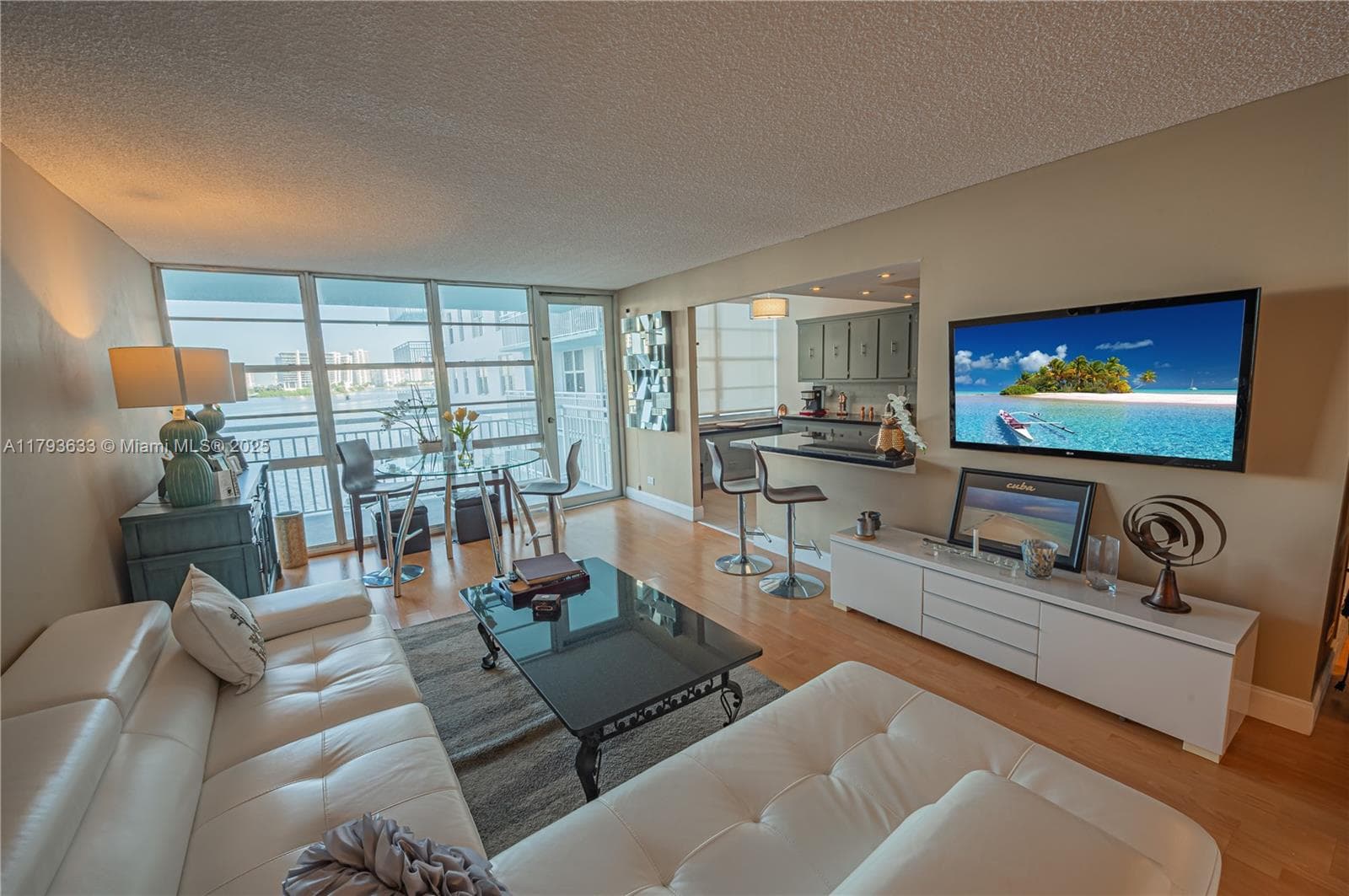 301 174th St # 401, Sunny Isles Beach FL 33160 — 1