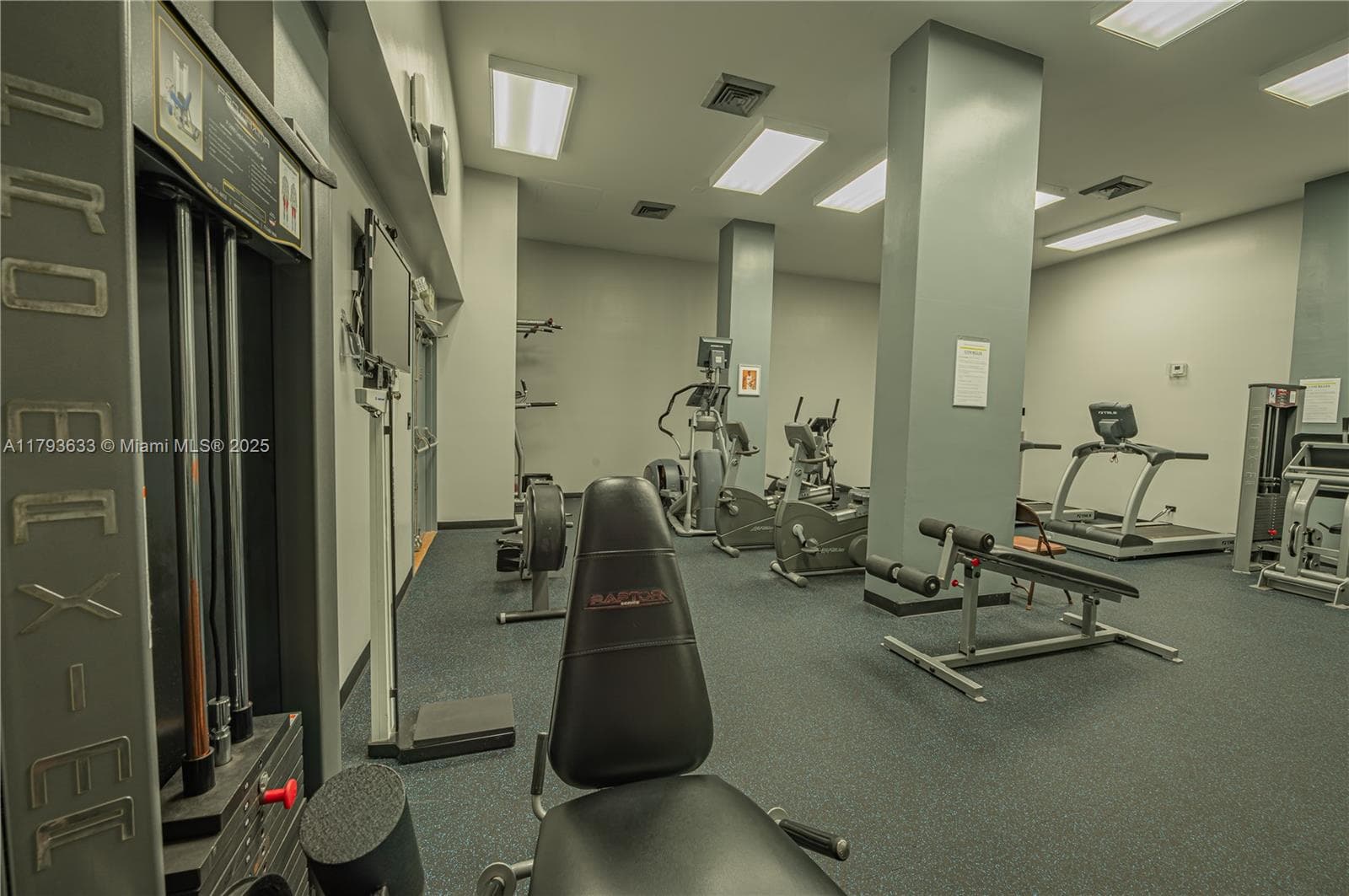 301 174th St # 401, Sunny Isles Beach FL 33160 — 39