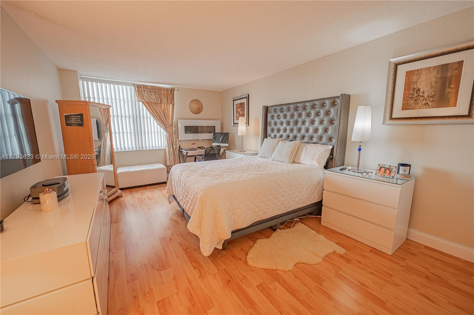301 174th St # 401, Sunny Isles Beach FL 33160 — 25
