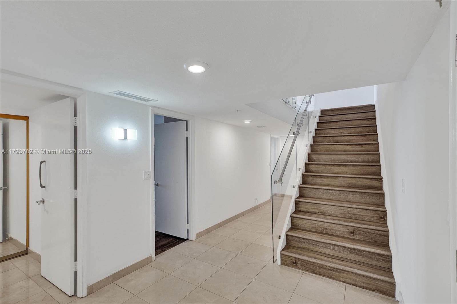 20355 NE 34th Ct # 2725, Aventura FL 33180 — 30