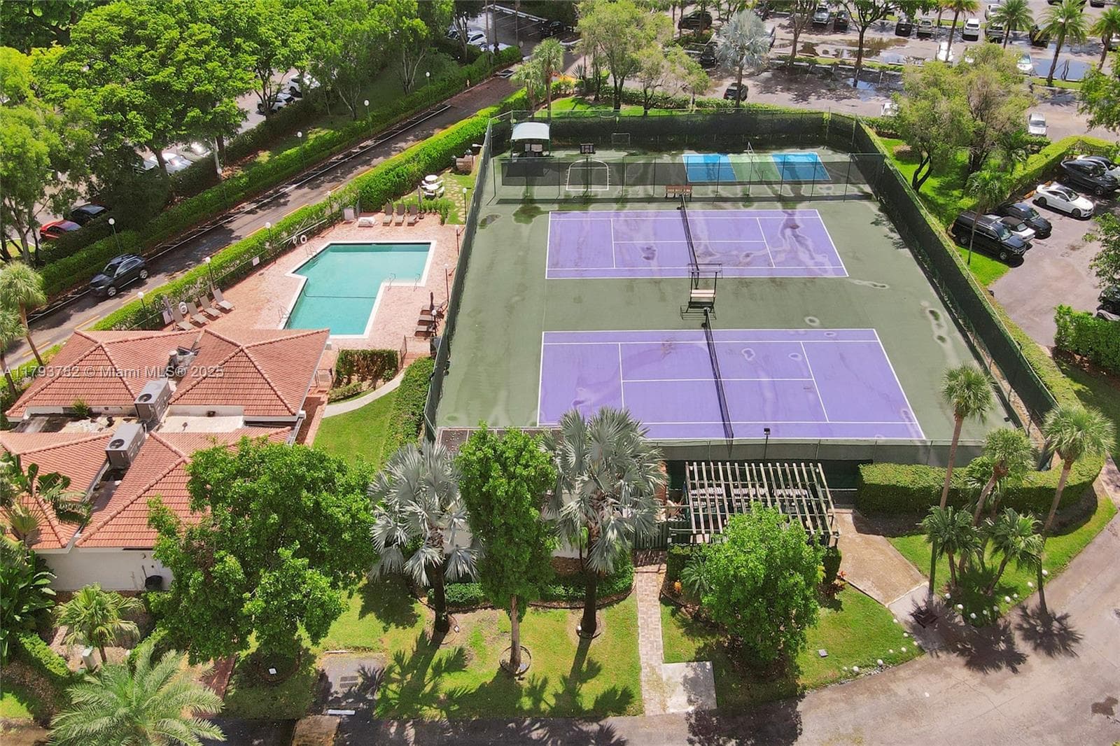 20355 NE 34th Ct # 2725, Aventura FL 33180 — 51