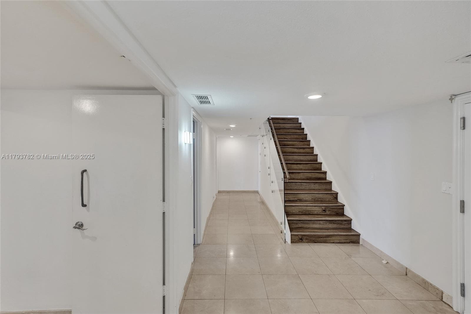 20355 NE 34th Ct # 2725, Aventura FL 33180 — 29
