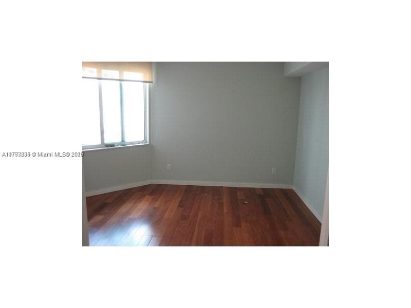 325 S Biscayne Blvd # 3822, Miami FL 33131 — 10