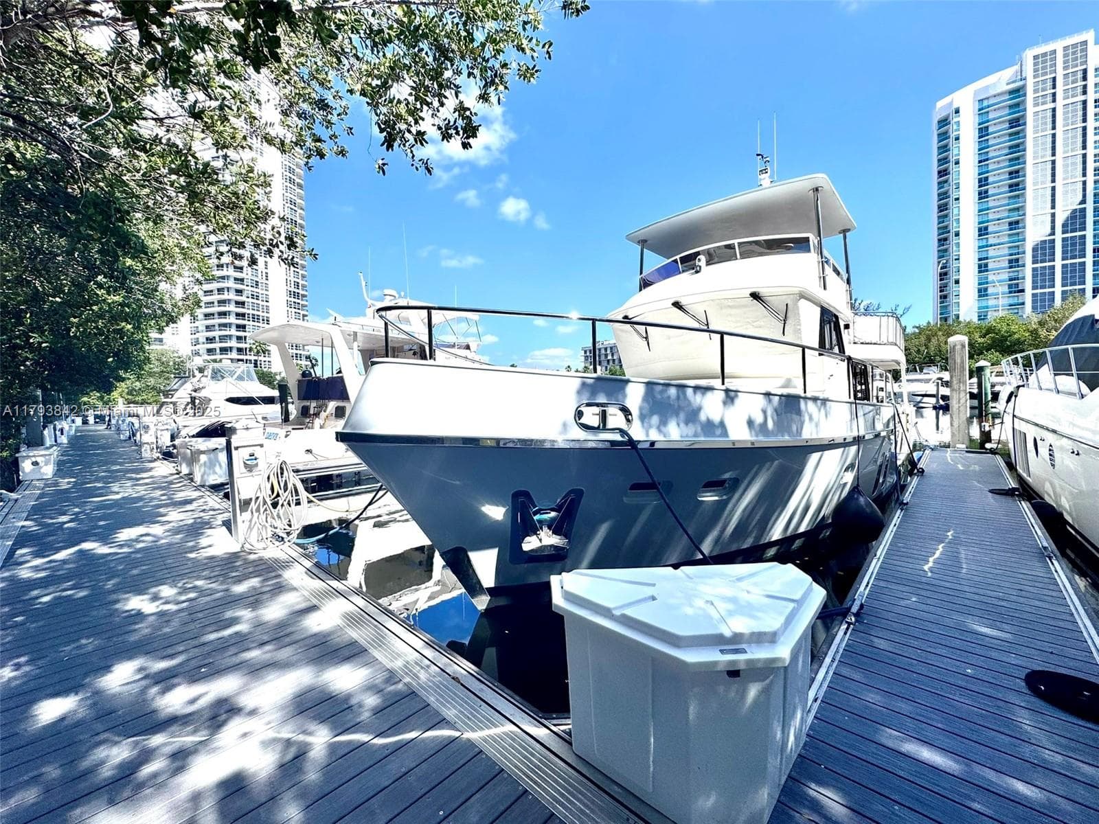 3575 Mystic Pointe Dr. Slip 99, Aventura FL 33180 — 2