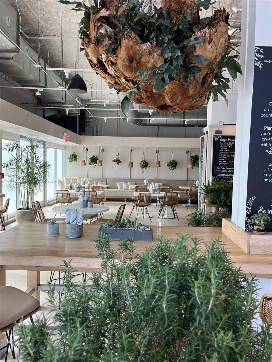 2301 Collins Ave # 326, Miami Beach FL 33139 — 47