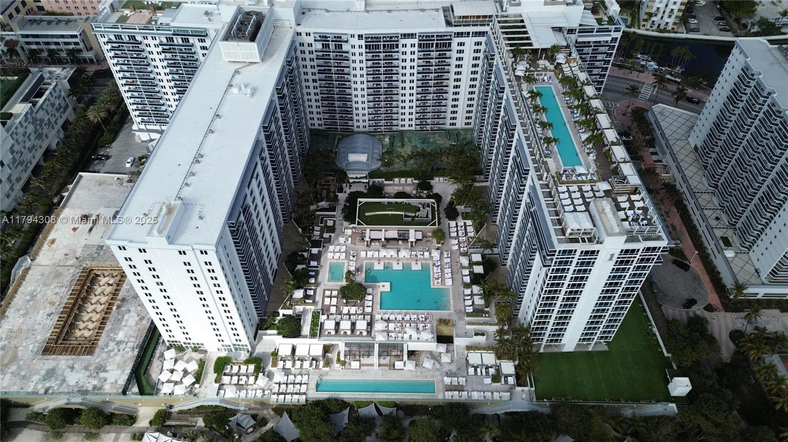 2301 Collins Ave # 326, Miami Beach FL 33139 — 24